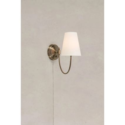 Markslöjd 108908 - Seinävalaisin AMAR 1xE14/40W/230V valkoinen/messinki