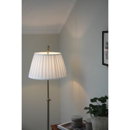 Markslöjd 108972 - Lattiavalaisin OXFORD 1xE14/40W/230V valkoinen/messinki