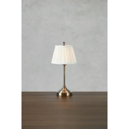 Markslöjd 108973 - Pöytävalaisin OXFORD 1xE14/40W/230V valkoinen/messinki