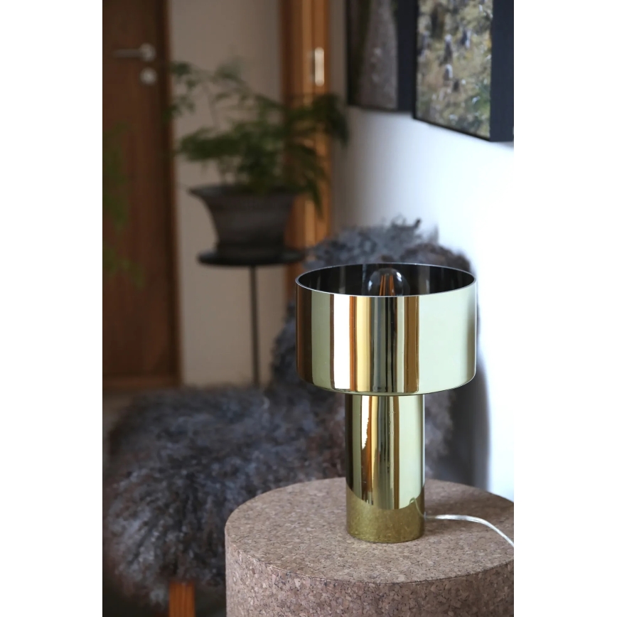 Markslöjd 109145 - Pöytälamppu CORIN 1xE27/60W/230V kultainen