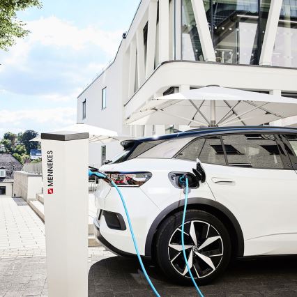 Mennekes - Latauskaapeli sähköautoille tyyppi 2 / tyyppi 1 7,5m 3,7kW 20A IP44