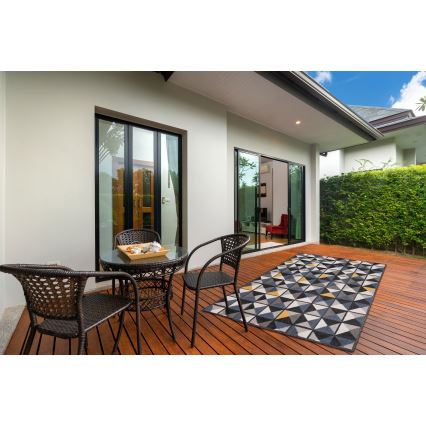 Monivärinen matto SHIFT 120x160 cm