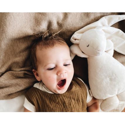 Moonie - Snuggle buddy melodialla ja valolla pupu 2.0 organic Hiekka