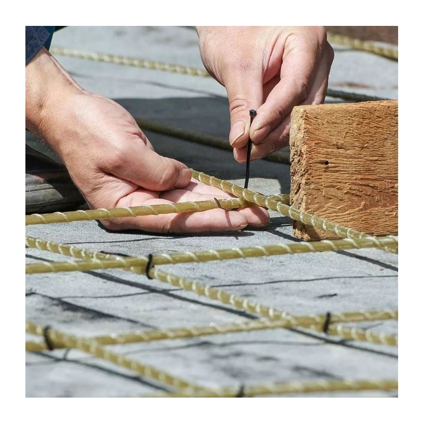 Muovinen taittohihna 2,5x150mm 100kpl musta