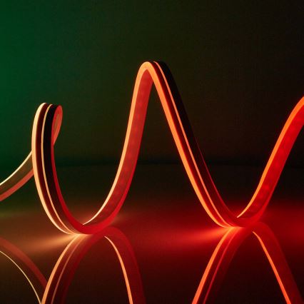 LED RGB himmennettävä ulkokäyttöön tarkoitettu SmartLife-nauha 6m LED/32W/230V Wi-Fi IP65 + kaukosäädin