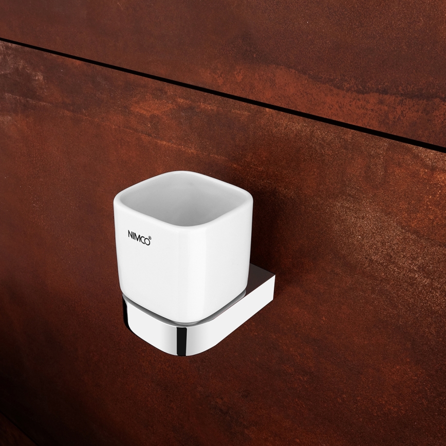 NIMCO NK setti-31K-26 - Seinään kiinnitettävä saippua-annostelija, hammasharjateline ja seinäkoukku NIKAU 320 mm valkoinen/kiiltävä kromi