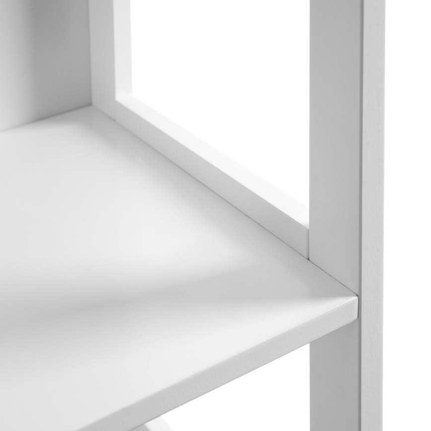 NORA-kaappi, valkoinen