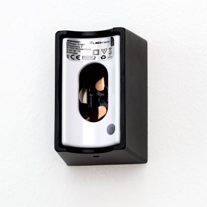 LED-seinävalaisin VISAGIST 1xS14d/8W/230V musta