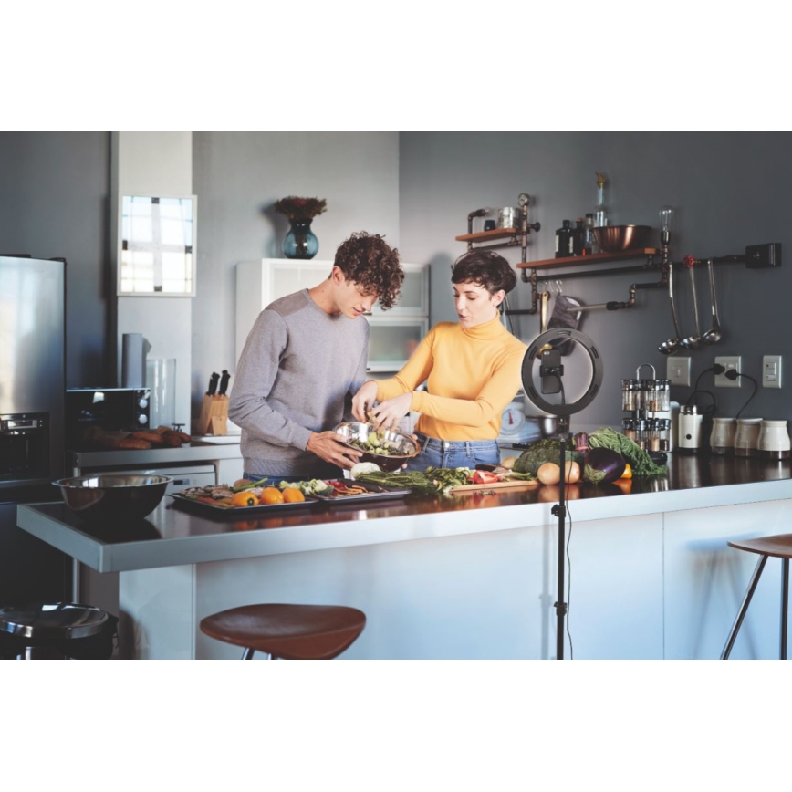 Osram - himmennettävä LED-lamppu jalustalla ja pidikkeellä vloggaamiseen LED/6W/USB 210 mAh