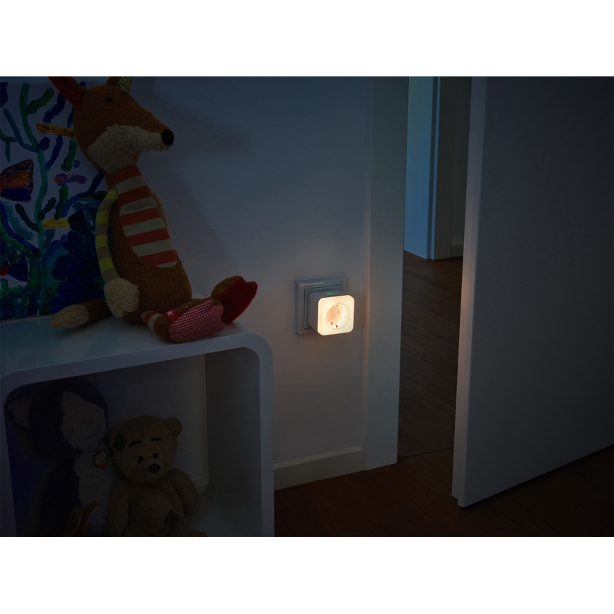 Osram - SCHUKO SMART+ NIGHTLIGHT LED-himmennettävä pistorasia valolla 3680W/230V Wi-Fi