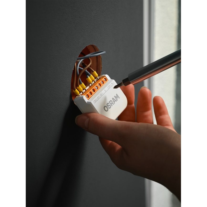 Osram - SMART+ 230V Wi-Fi 2-painikkeisen kytkinmoduuli