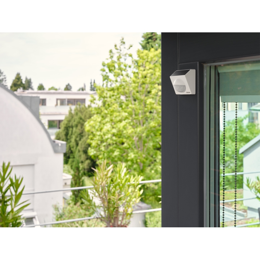 Osram - Ulkokäyttöön aurinkokennolla toimiva liiketunnistin SMART+ 3,7V valkoinen IP65 Wi-Fi 800 mAh