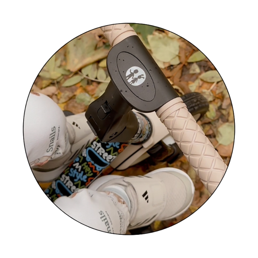 PETITE&MARS - Lasten 5-in-1 kolmipyörä TURBO LIMITED City Beat