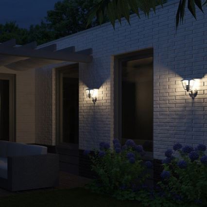 Philips - Ulkoseinävalaisin anturilla 1xE27/60W IP44