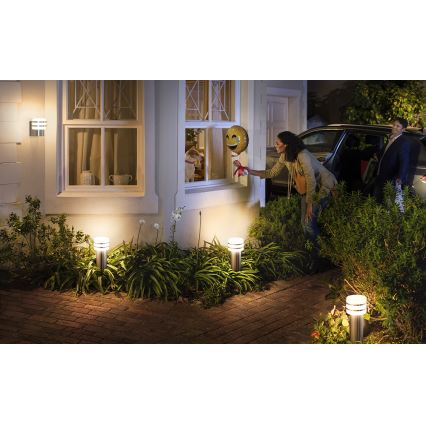 Philips - Hue TUAR ulkoseinävalaisin himmennettävällä LED-polttimolla 1xE27/9,5W IP44