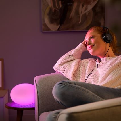 Philips - LED RGB Himmennettävä pöytälamppu Hue FLOURISH Valkoinen ja väri Ambience 1xE27/9,5W/230V