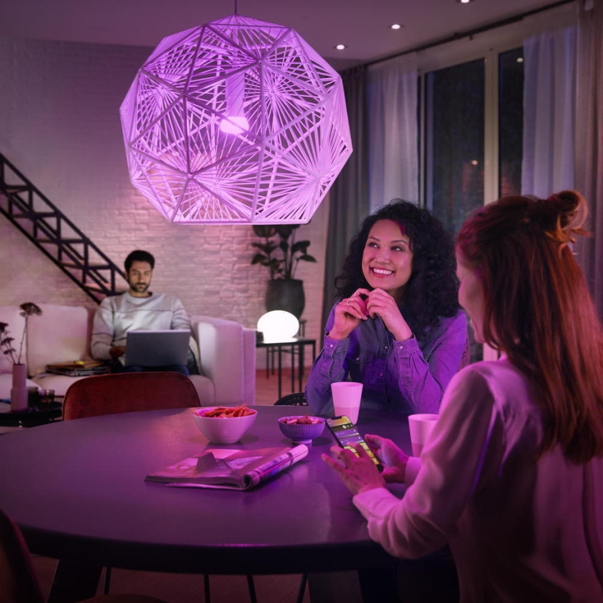 Aloituspaketti Philips Hue WHITE AND COLOR AMBIANCE 3xE27/9W 2000–6500K + Hue Bridge ja himmenninkytkin