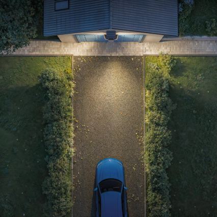 Philips - LED-aurinkokäyttöinen seinävalaisin sensorilla ZYREN LED/24,5W/3,7V 2600 mAh 3000K IP65