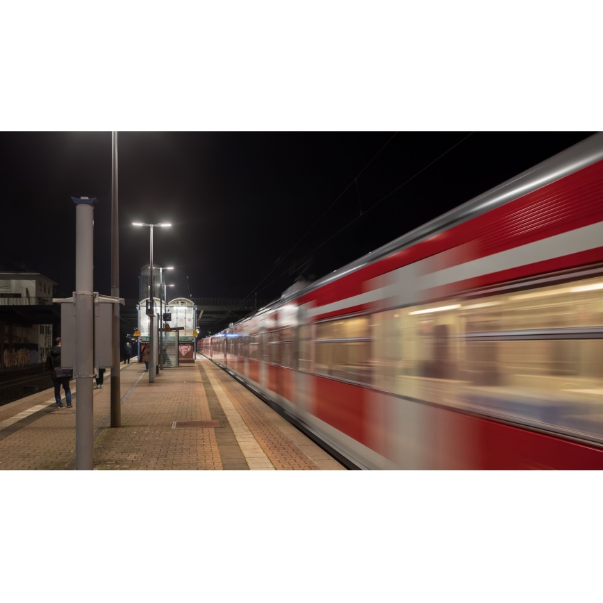 Philips - LED-katuvalo CORELINE MALAGA LED/47W/230V 4000K IP65