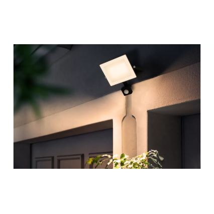 Philips - LED-valonheitin liiketunnistimella LOIS LED/30W/230V IP65 3000K