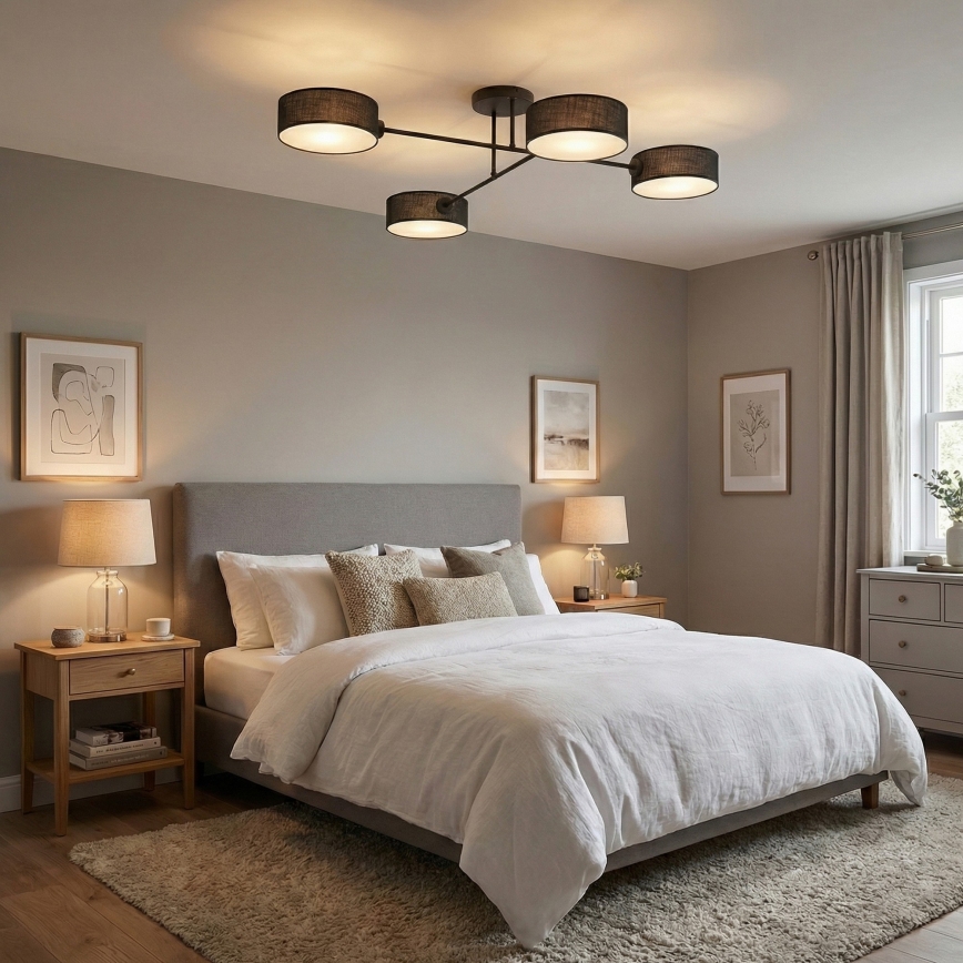 Pintakiinnitteinen kattovalaisin MAGA 4xE14/10W/230V musta