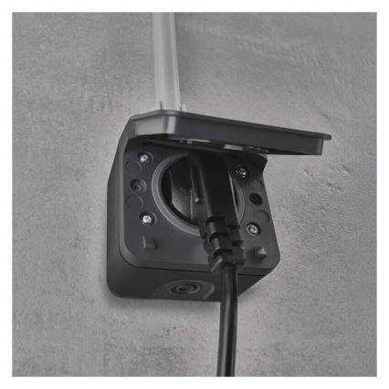 Pistorasia kosteaan ympäristöön IP55