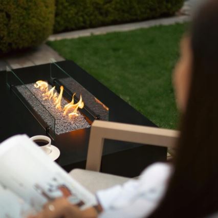 Planika - Ulkokäyttöön tarkoitettu kaasukamiina 46x106 cm 10 kW musta + suojapeite