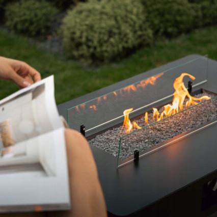 Planika - Ulkokäyttöön tarkoitettu kaasukamiina 46x106 cm 10 kW musta + suojapeite