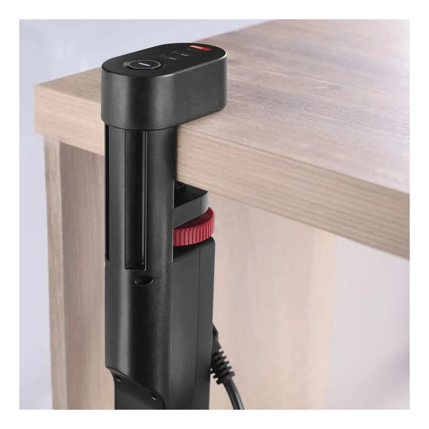Jatkojohto pöytäkiinnityksellä 3 pistorasiaa + 3x USB 1,5 m musta