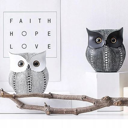 Pöytäkoriste 15 cm valkoinen/musta