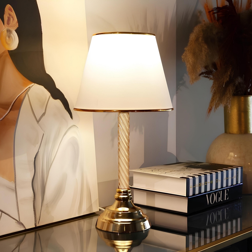 Pöytälamppu AYD 1xE27/40W/230V valkoinen/kultainen