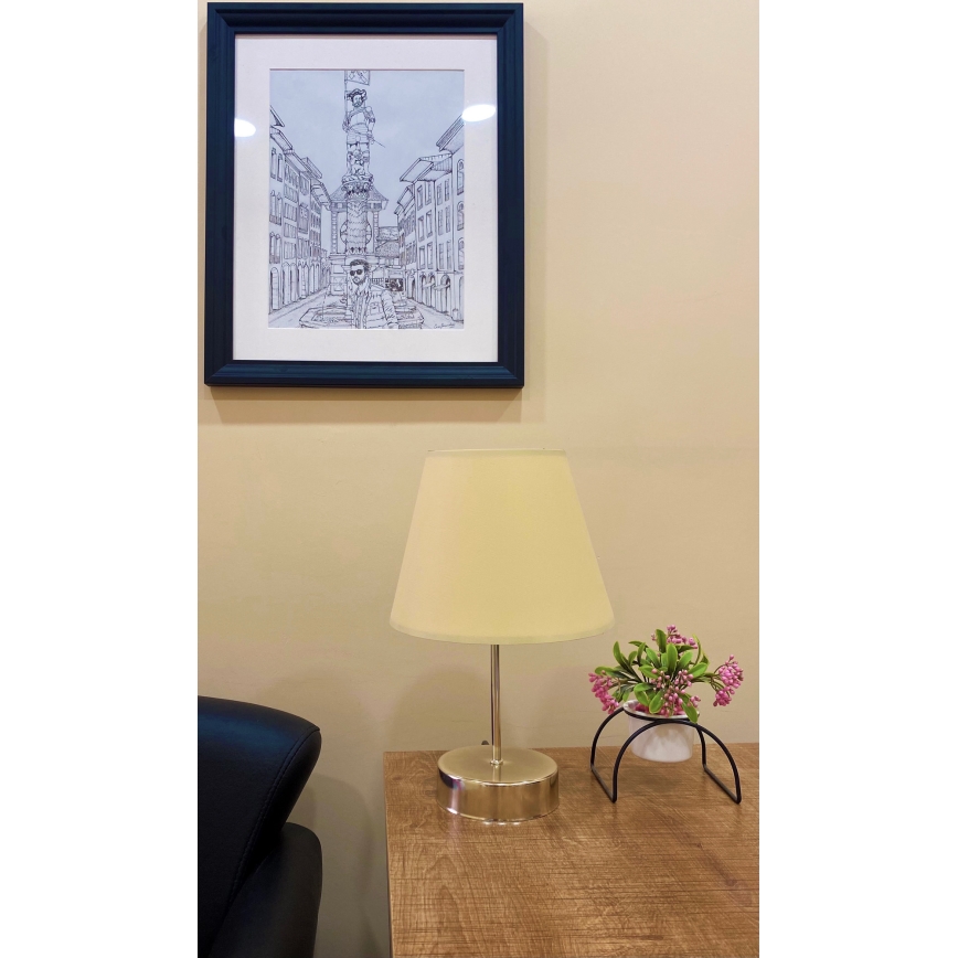 Pöytävalaisin 1xE27/60W/230V beige/kiiltävä kromi