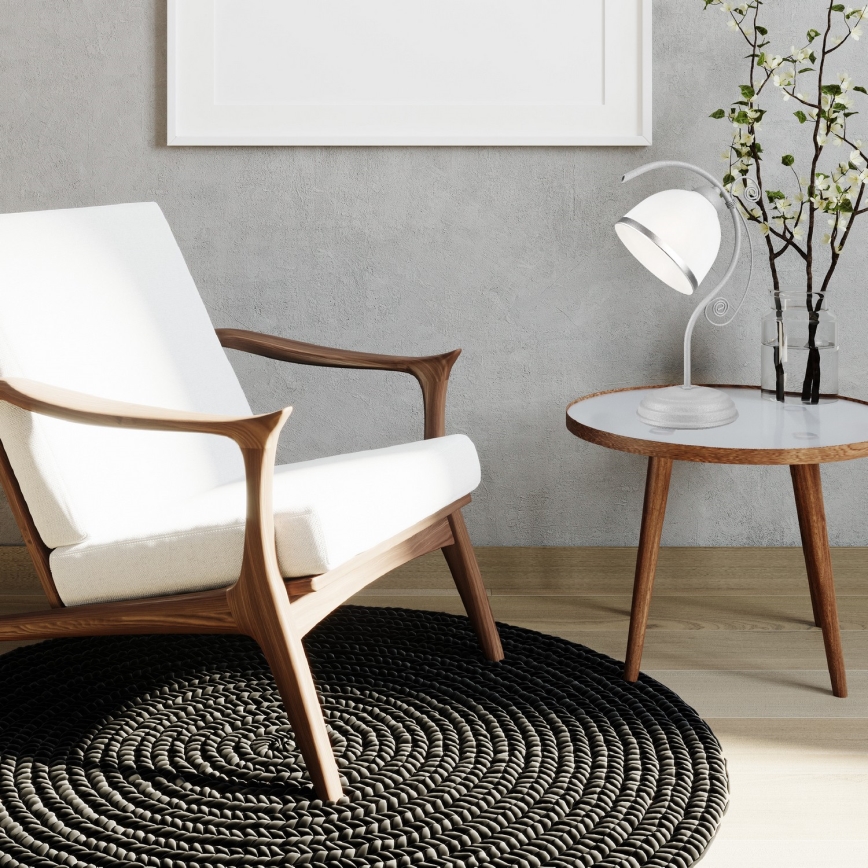 Pöytävalaisin RETRO II 1xE27/60W/230V hopea