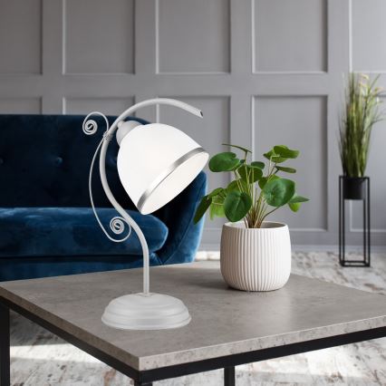 Pöytävalaisin RETRO II 1xE27/60W/230V hopea