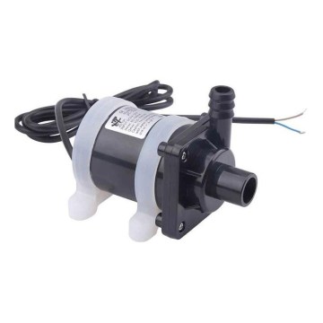 Pumppu 6–12 V 700 l/h