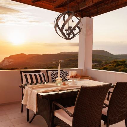 Quintiesse - Ulkoripustettava kruunu ketjulla BLACKSMITH 4xE14/40W/230V Ø 50,1 cm IP44 musta