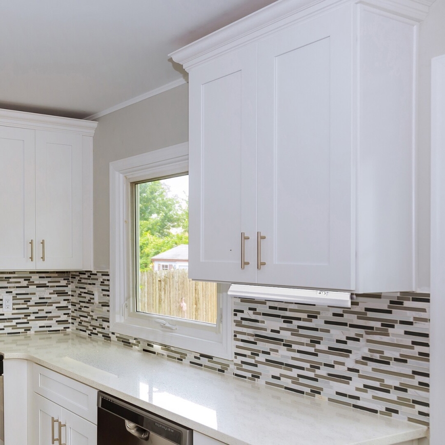 Keittiökaappien alla oleva LED-valo LED/4W/230V