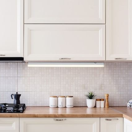 Keittiökaappien alla oleva LED-valo LED/16W/230V