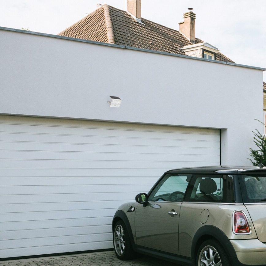 Rabalux - LED aurinkokennoseinävalaisin sensorilla LED/7W/3,7V IP54 valkoinen 3000 mAh