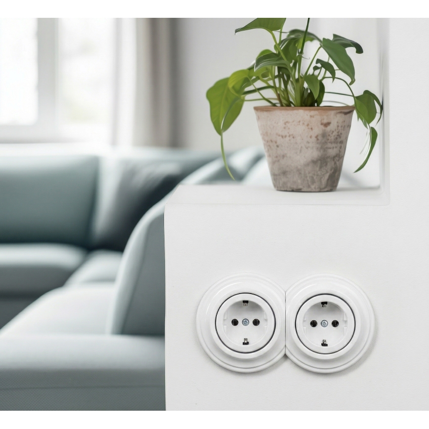 Reblig - Retrotyylinen kaksoispistorasia kotikäyttöön kehyksellä SCHUKO 230 V, lumivalkoinen