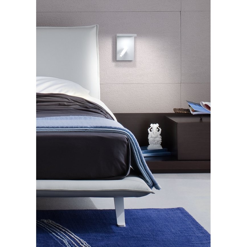 Redo 01-1499 - LED-seinävalaisin AGOS LED/6W/230V + LED/3,2W USB valkoinen