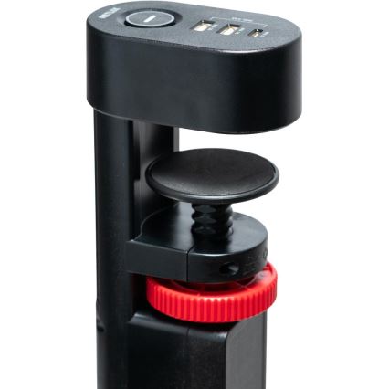 Pöytäkiinnitteinen jatkojohto 3 pistorasiaa (tyyppi E) + 2xUSB-A + 1xUSB-C 1,5m musta