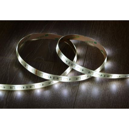 LED RGBW älykkäästi himmennettävä nauha 5m LED/230V 2700-6500K Wi-Fi Tuya + kaukosäädin