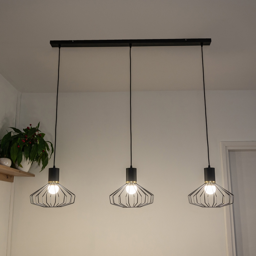 Riippuvalaisin kaapelilla SOLANO 3xE27/15W/230V musta/kulta