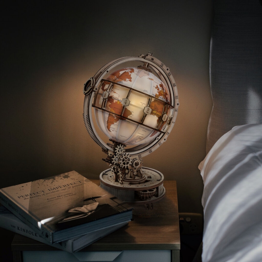 RoboTime - 3D puinen mekaaninen palapeli Hehkuva maapallo