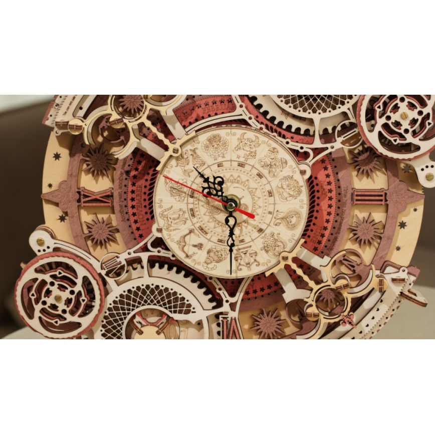 RoboTime - 3D puinen mekaaninen palapeli Kello kalenterilla