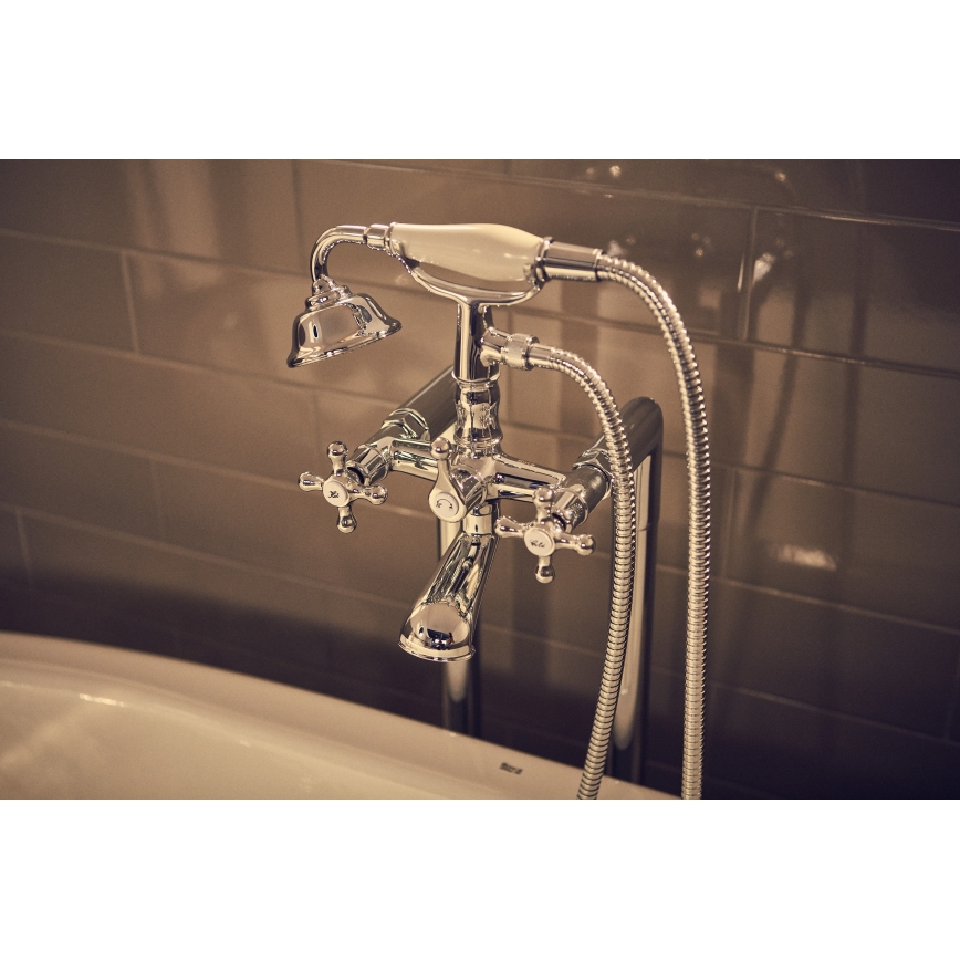 Roca A5A014BC00 - Kylpyammesetti CARMEN-sekoittajalla, kiiltävä kromi