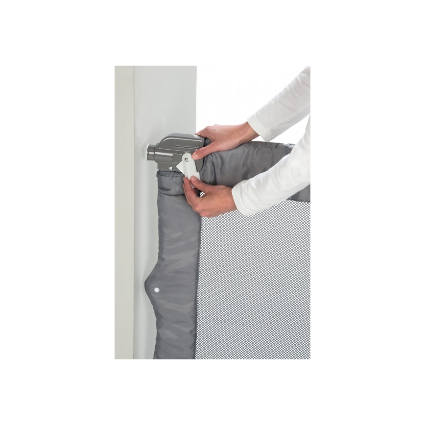 Safety 1st -  Turvaeste matkailuun TRAVEL SAFETY harmaa