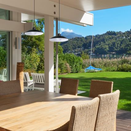 SARJA 2 kpl LED aurinkokäyttöisiä riippuvalaisimia hämäräkytkimellä LED/6W/3,7V 2000 mAh IP44 + kaukosäädin