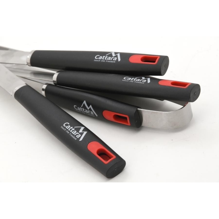 Sarja grillausvälineitä 4 kpl